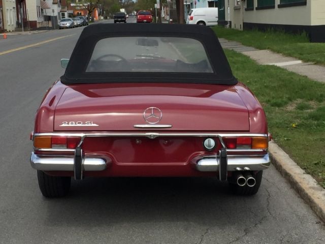 1971 Mercedes-Benz 200-Series - photo 3