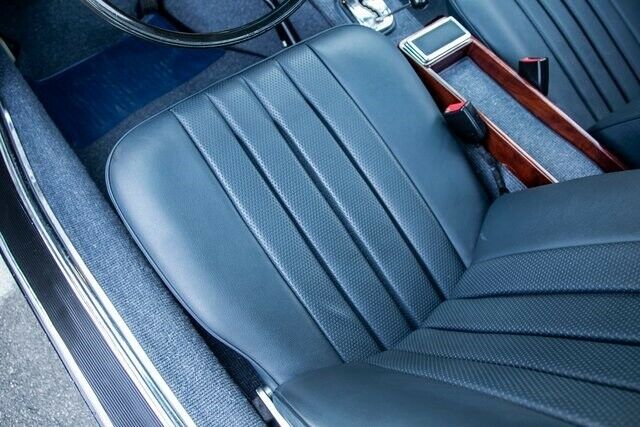 1971 Mercedes-Benz SL-Class -- - photo 12