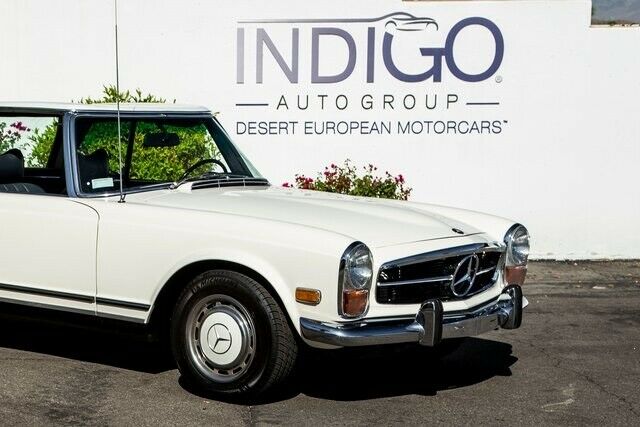 1971 Mercedes-Benz SL-Class -- - photo 2