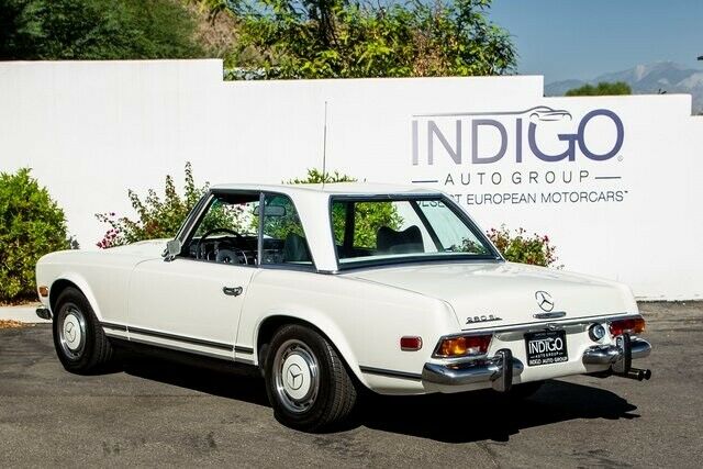 1971 Mercedes-Benz SL-Class -- - photo 5