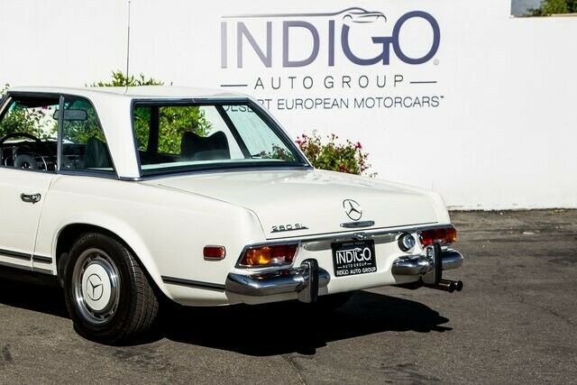 1971 Mercedes-Benz SL-Class -- - photo 6