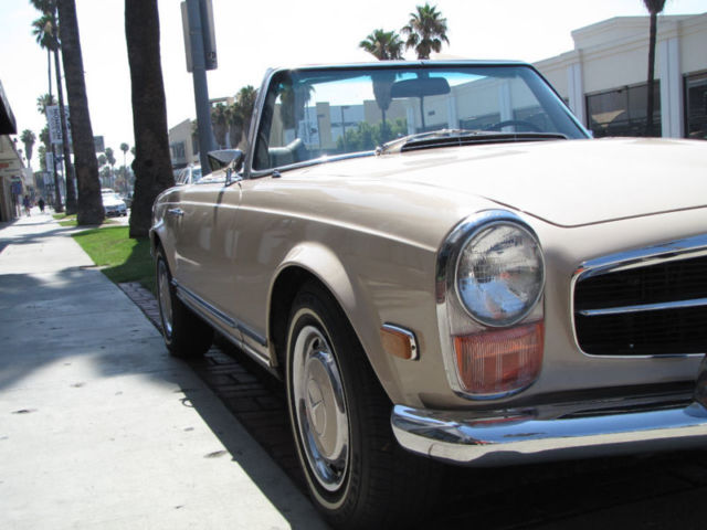 1971 Mercedes-Benz SL-Class -- - photo 9