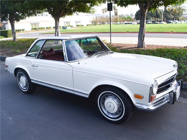 1971 Mercedes Benz 280SL Convertible, Very Rare 4-Speed, Very Original 1971 Mercedes-Benz SL-Class Convertible