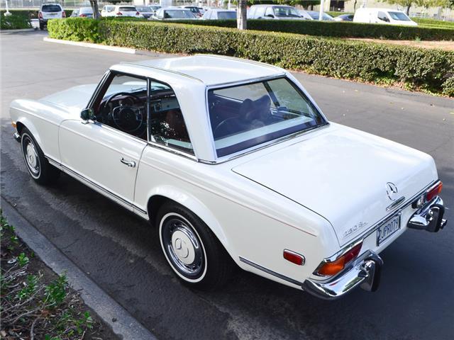 1971 Mercedes-Benz SL-Class Convertible - photo 9