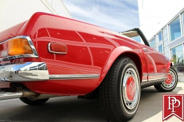 1971 Mercedes-Benz SL-Class Roadster - photo 11