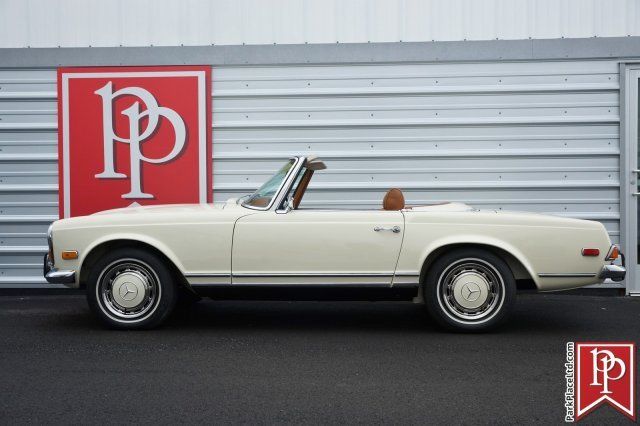 1971 Mercedes-Benz SL-Class Roadster - photo 6