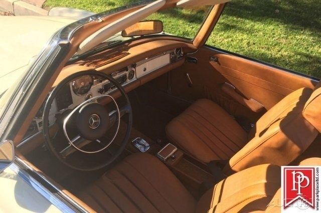 1971 Mercedes-Benz SL-Class Roadster - photo 3