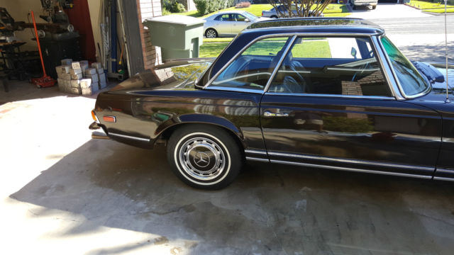 1971 Mercedes-Benz 200-Series Convertible Roadster - photo 4