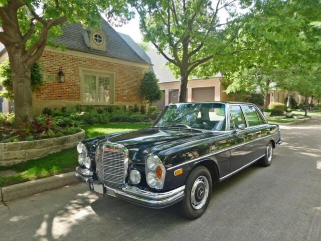 1971 MERCEDES BENZ 300 SEL 6.3 1971 Mercedes-Benz S-Class