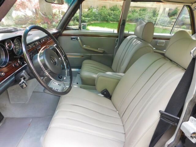 1971 Mercedes-Benz S-Class - photo 12