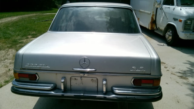 1971 Mercedes-Benz 300-Series - photo 2
