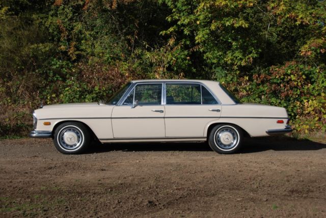 1971 Mercedes-Benz 300-Series - photo 2