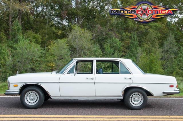 1971 Mercedes-Benz 300-Series 300SEL 3.5 Sedan - photo 11