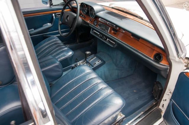 1971 Mercedes-Benz 300-Series 300SEL 3.5 Sedan - photo 8