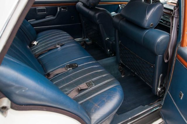 1971 Mercedes-Benz 300-Series 300SEL 3.5 Sedan - photo 9