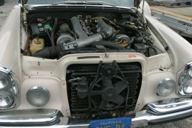 1971 Mercedes-Benz 300-Series SEL - photo 12