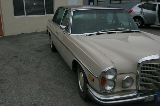 1971 Mercedes-Benz 300-Series SEL - photo 4