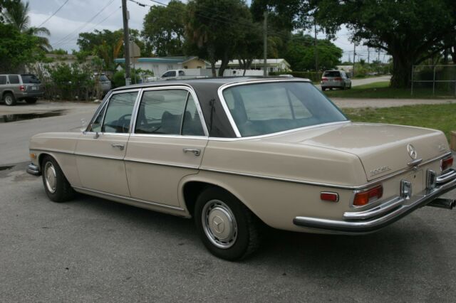 1971 Mercedes-Benz 300-Series SEL - photo 5