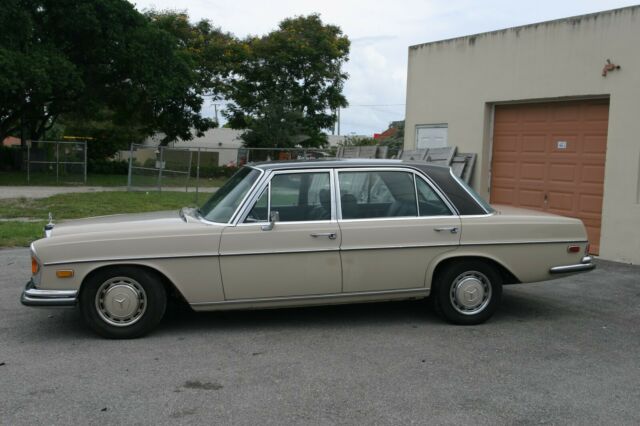 1971 Mercedes-Benz 300-Series SEL - photo 7