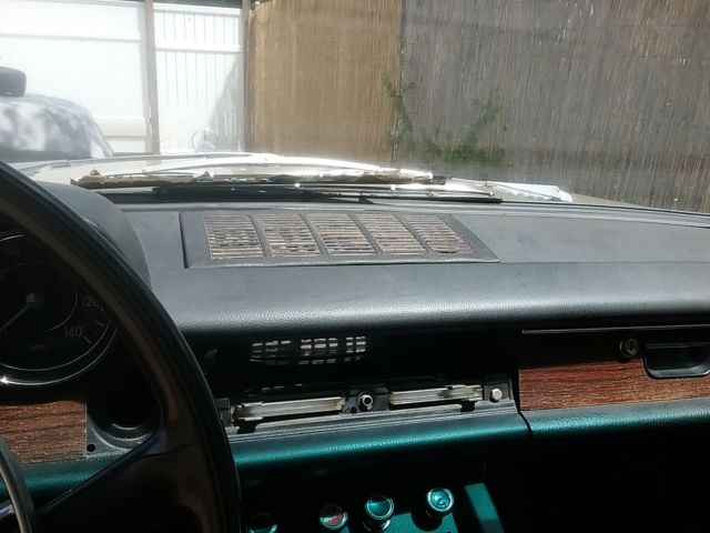 1971 Mercedes-Benz 200-Series 250 C - photo 8