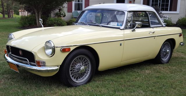 1971 MG MGB - photo 2