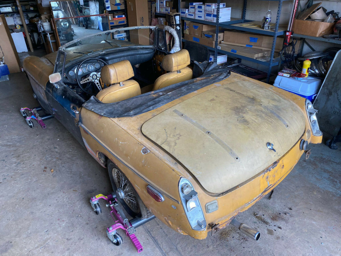 1971 MG MGB - photo 3