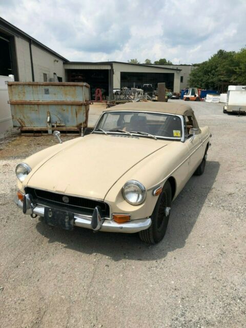 1971 MG MGB Roadster - photo 3