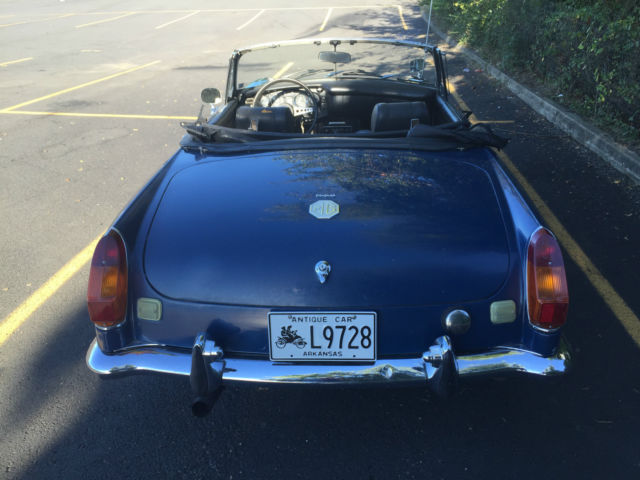 1971 MG MGB - photo 2
