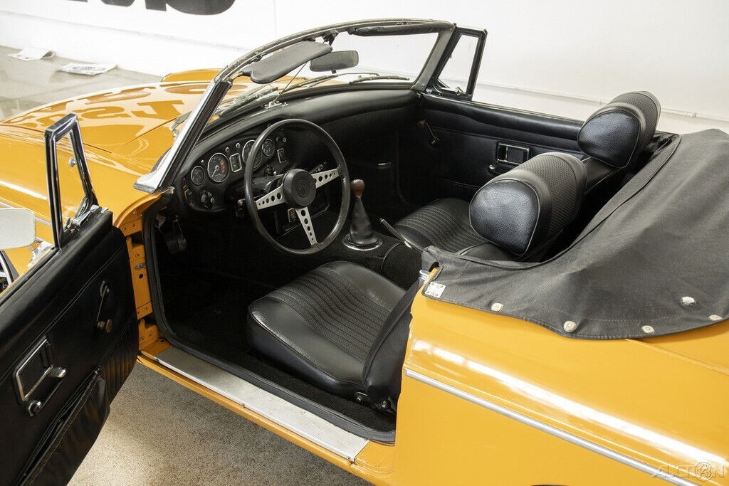 1971 MG MGB Roadster - photo 10