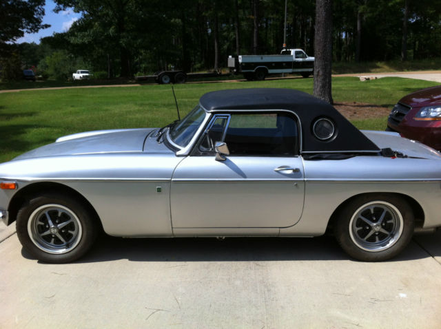 1971 MG MGB MK II - photo 2