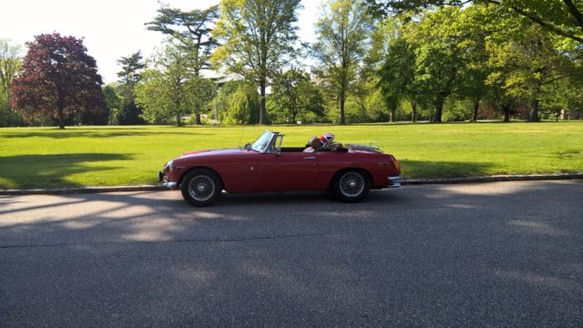 1971 MG MGB - photo 2