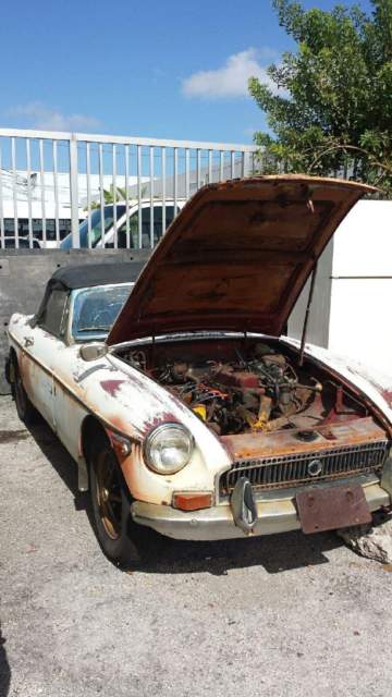 1971 MG MGB - photo 3