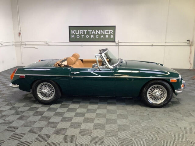 1971 MG MGB 1971 MGB ROADSTER. 4-SPEED, WIRE WHEELS - photo 9