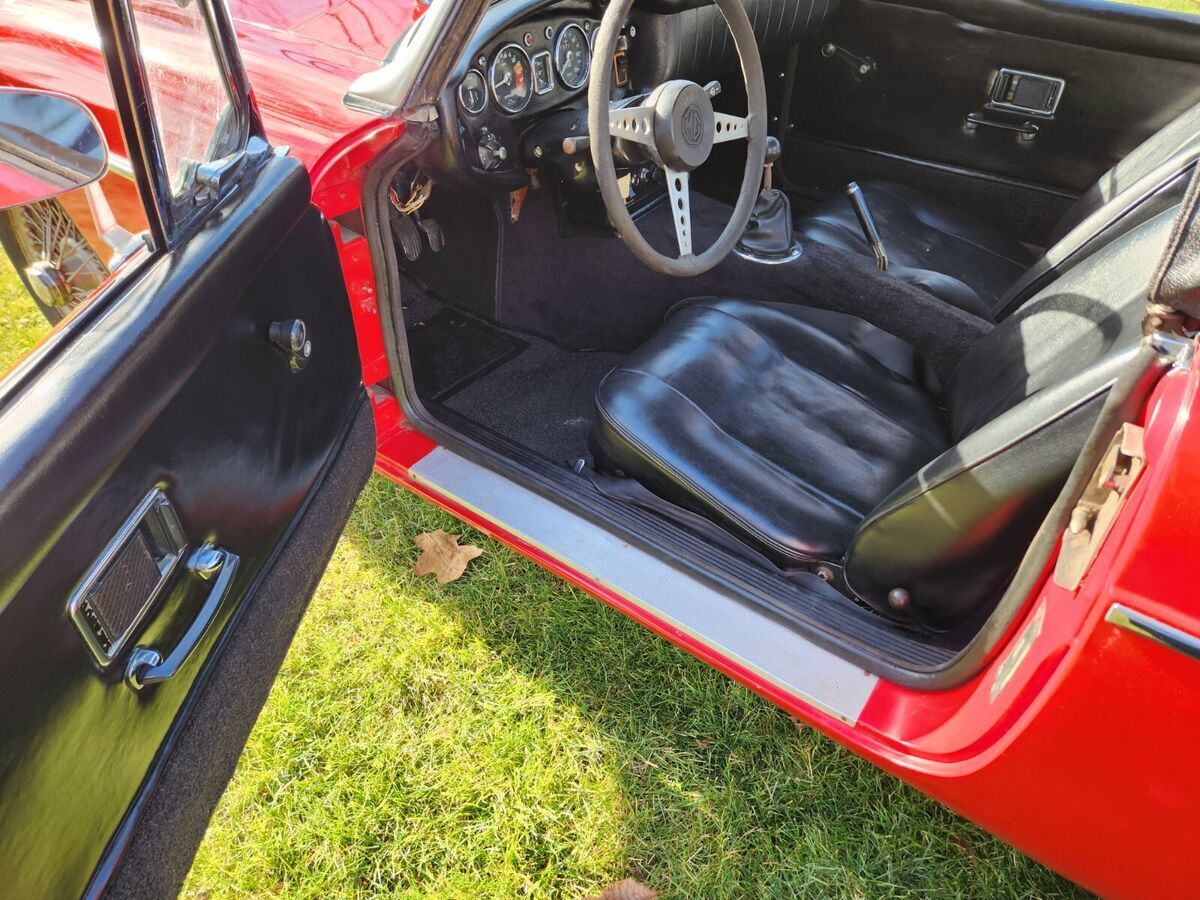 1971 MG MGB - photo 8