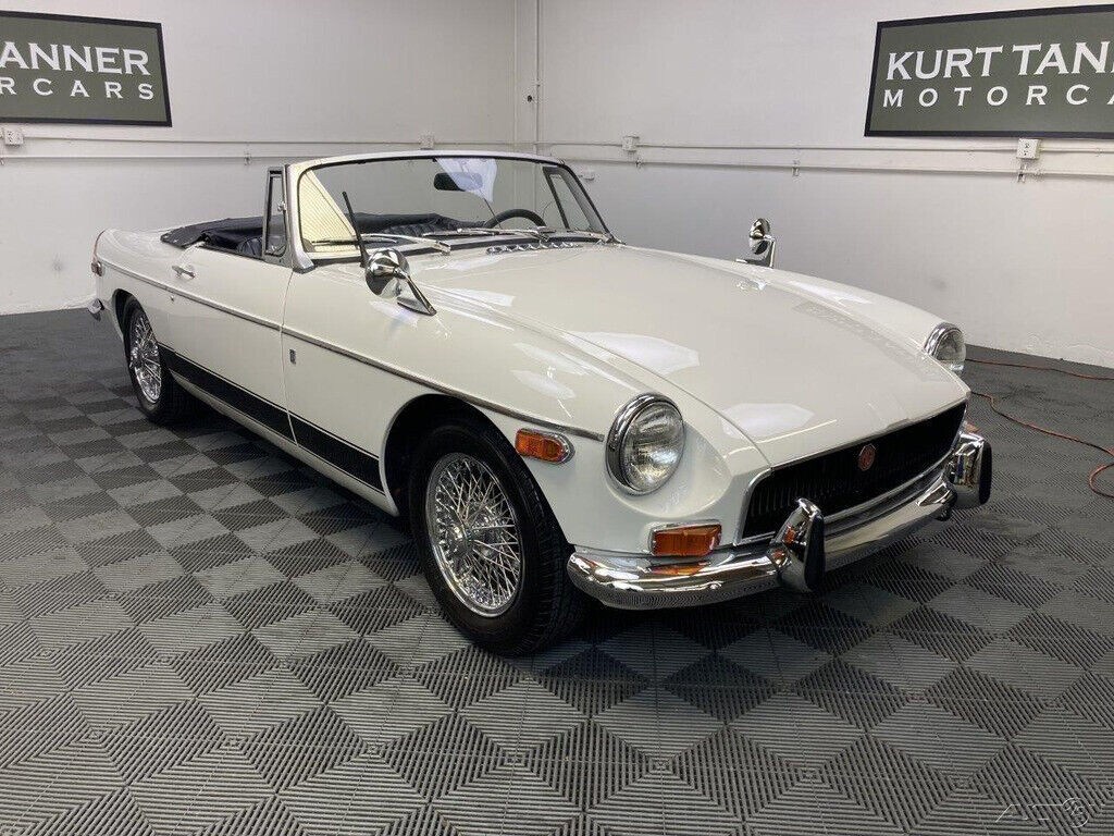 1971 MG MGB 1971 MGB ROADSTER MK3. GLACIER WHITE - photo 13