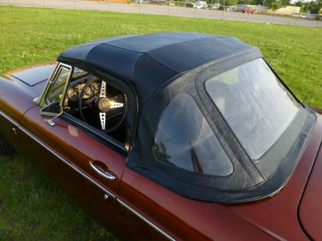 1971 MG MGB - photo 6