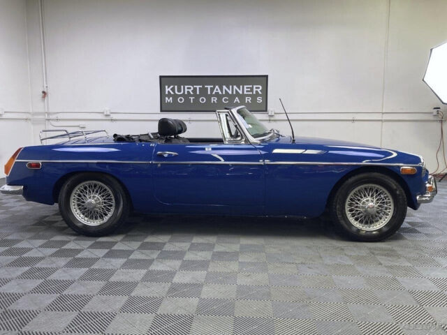 1971 MG MGB 1971 MGB ROADSTER. 4-SPEED, WIRE WHEELS. - photo 7