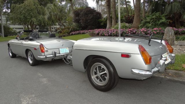 1971 MG MGB COMPLETELY REDONE - photo 11
