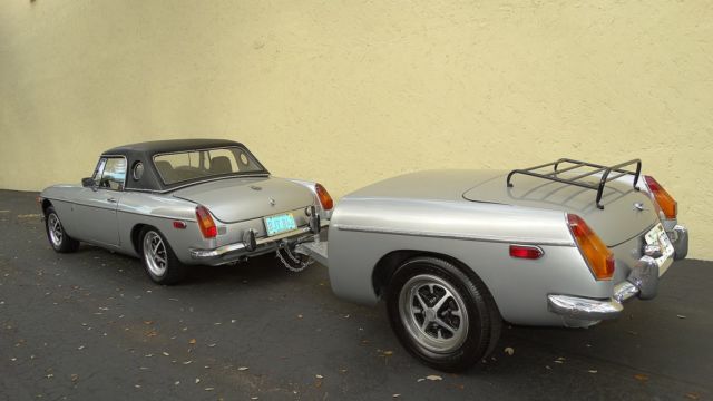 1971 MG MGB COMPLETELY REDONE - photo 6