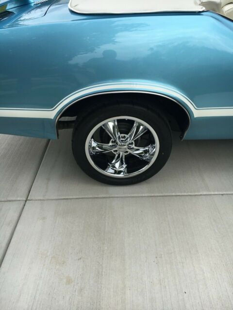 1971 Oldsmobile Cutlass 442 convertible - photo 13