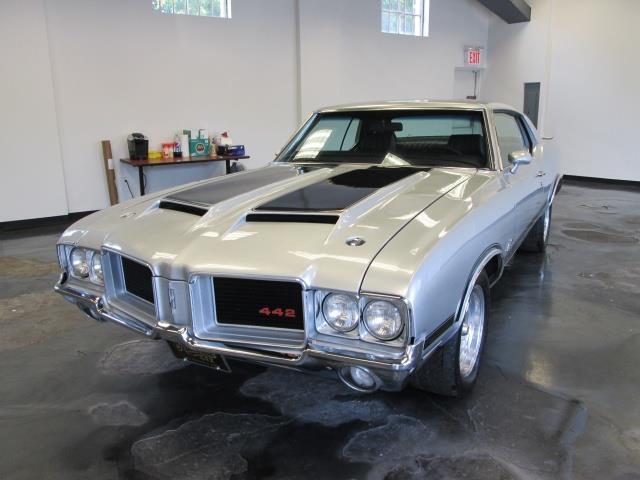 1971 Oldsmobile Cutlass 442 Tribute 400 V8 Restored and Customized 1 of a Kind 1971 Oldsmobile 442 Cutlass Supreme