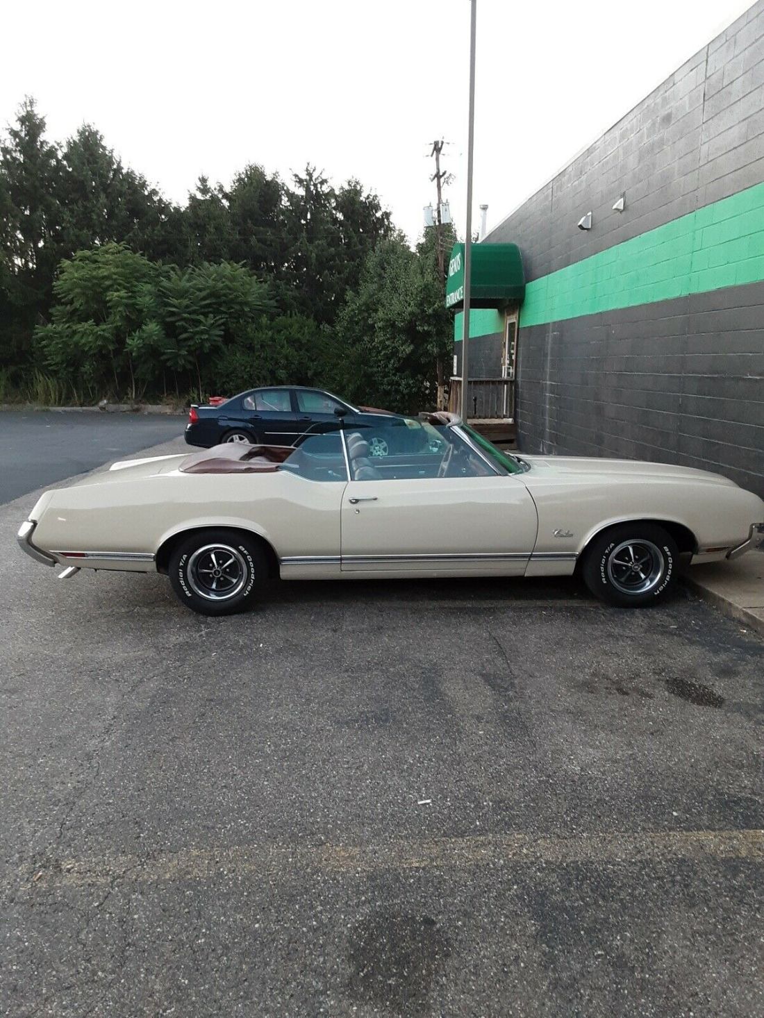 1971 Oldsmobile Cutlass 5.8 D Coupe Convertible White RWD Automatic 1971 Oldsmobile Cutlass 5.8 D Coupe