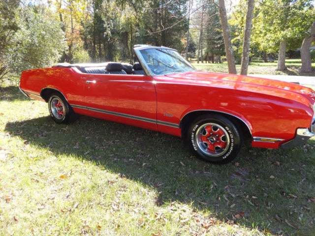 1971 Oldsmobile Cutlass Cutlass - photo 2