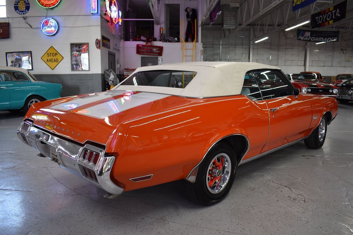 1971 Oldsmobile Cutlass Convertible - photo 3