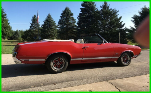 1971 Oldsmobile Cutlass Convertible No Rustn New Top, New Red Paint New Bumpers 1971 Oldsmobile Cutlass