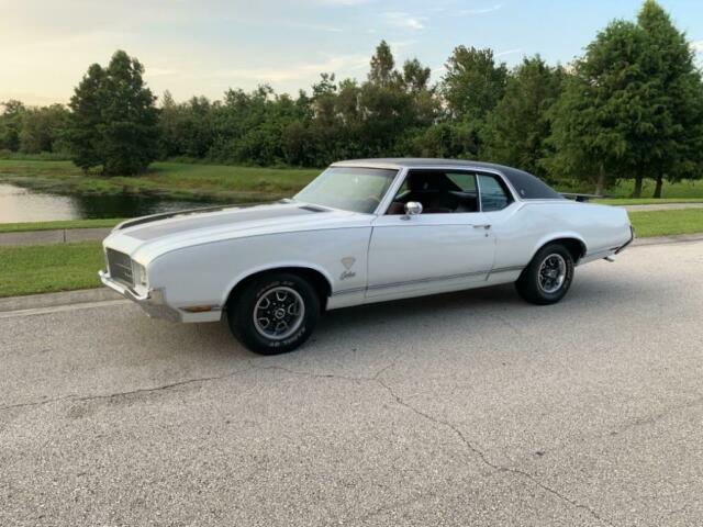 1971 Oldsmobile Cutlass Supreme 2 DR 1971 Oldsmobile Cutlass 2 DR