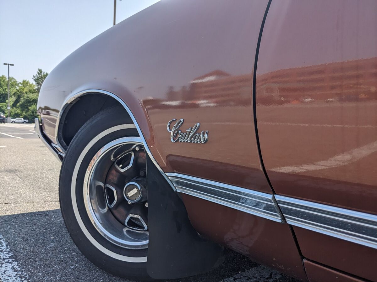 1971 Oldsmobile Cutlass Supreme 38k miles 1971 Oldsmobile Cutlass
