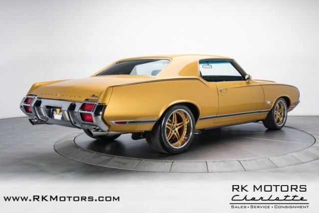 1971 Oldsmobile Cutlass Supreme SX - photo 2