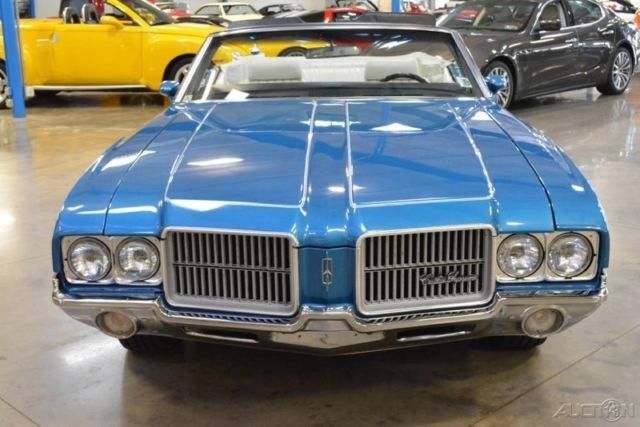 1971 Oldsmobile Cutlass SX - photo 2