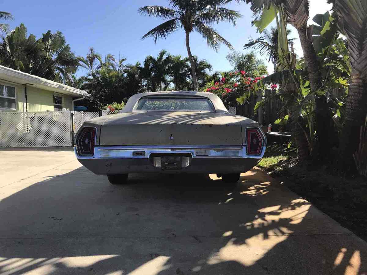 1971 Oldsmobile Delta 88 - photo 4